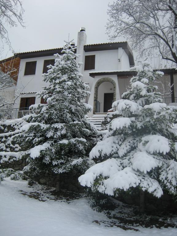 Flora'S House Villa Spilia Exterior photo